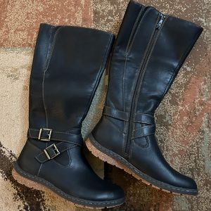 b.o.c. Women’s Black Boots Size 8 NWT